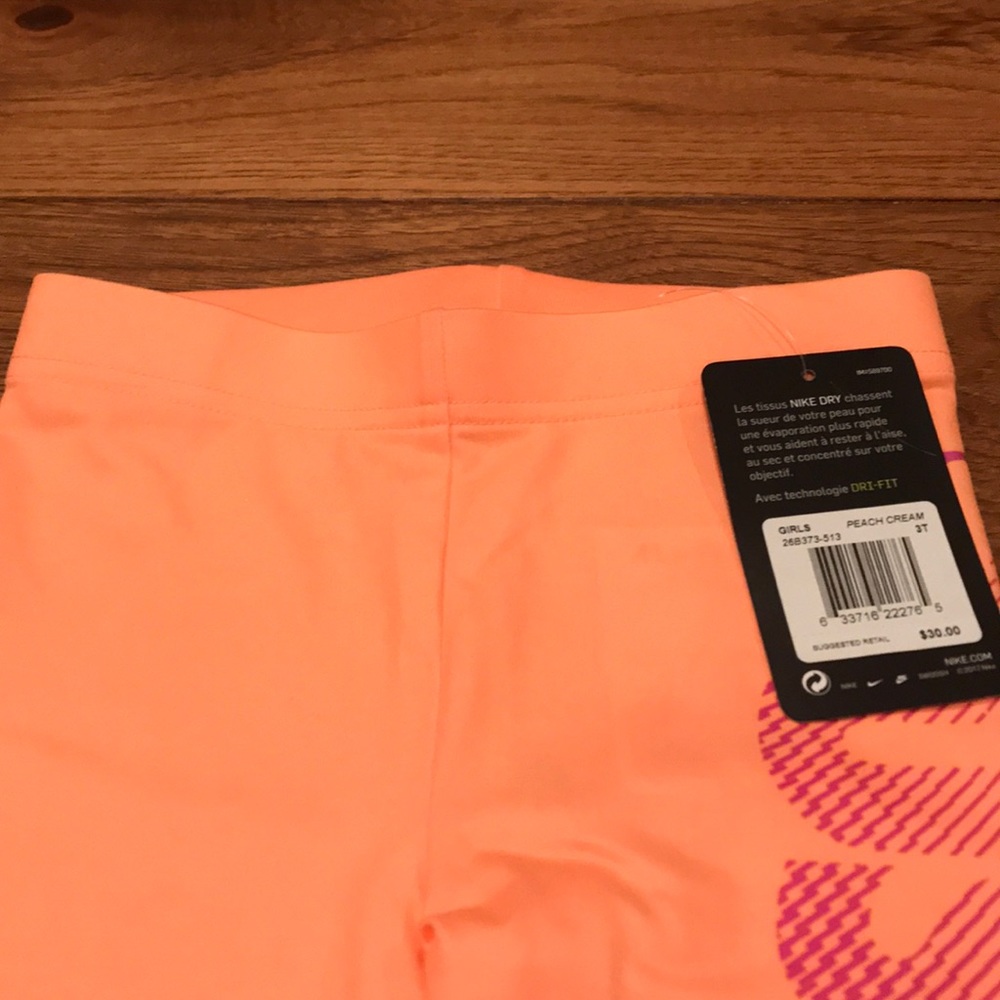 Nike Dri-Fit Girls leggings. NWT - Picture 2 of 4